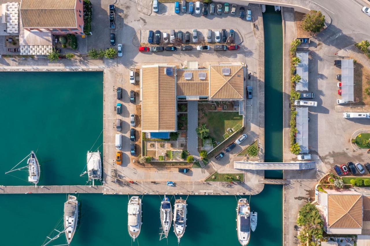 Готель Ianos Bay Lefkada City Екстер'єр фото